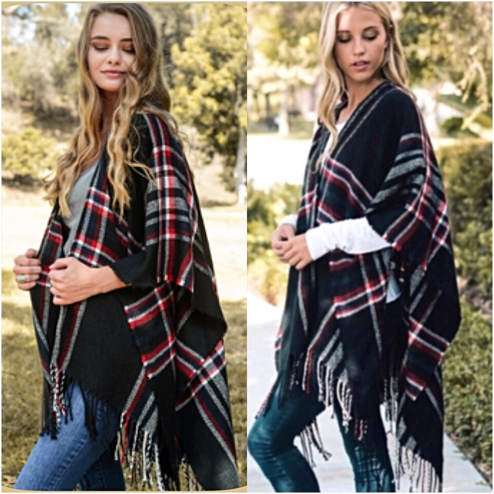 Plaid Cozy Chic Sweater Kimono Wrap O/S - Picture 2 of 8